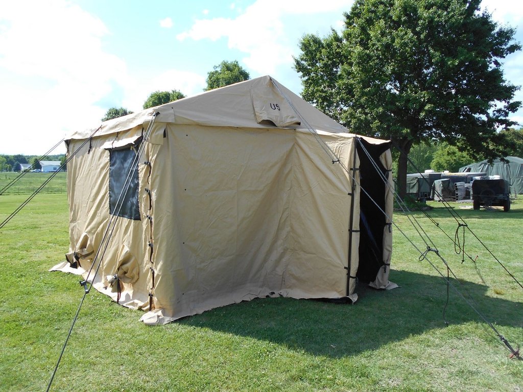 11 x 11 M-1638 Command Post Tent (USED)